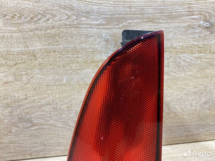 Катафот левый Mercedes Vito, Viano W639 110121