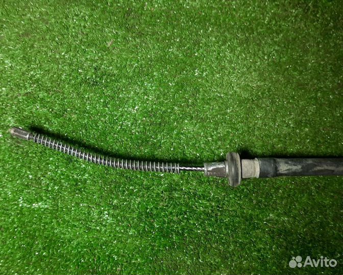 Трос ручника левый Ниссан Ноут Е11