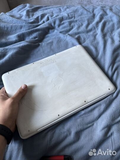 Apple macbook pro 13.3 2010