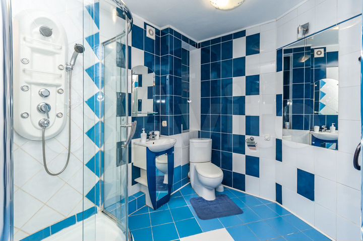 3-к. квартира, 90 м², 2/16 эт.