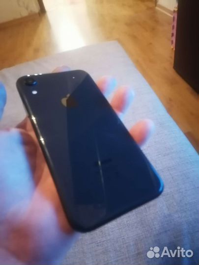 Телефон iPhone