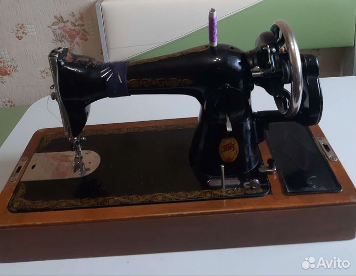 Швейная машинка подольск 2м