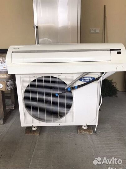 Сплит-система,кондиционеры в идеальном состоян