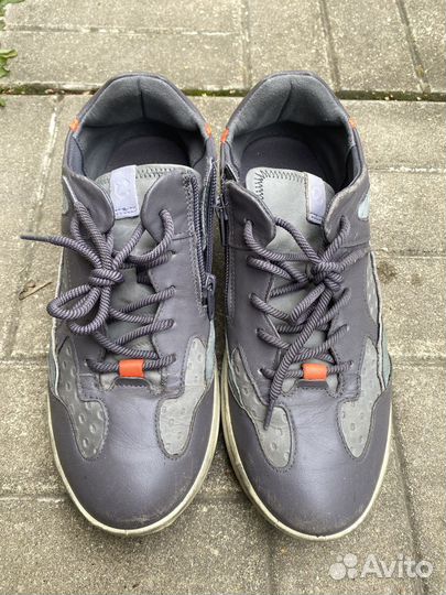 Кроссовки ecco 39