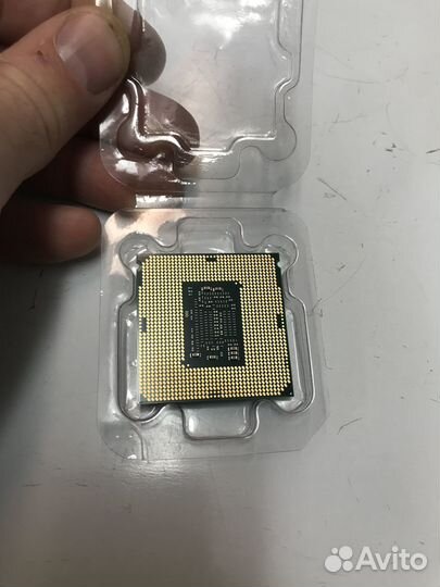 1151 v2 Intel Core i3-8100 Процессор