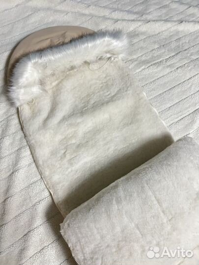 Зимний конверт в прогулочную коляску на овчине