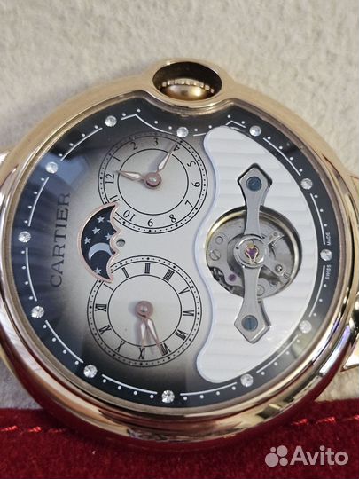 Мужские наручные часы Cartier