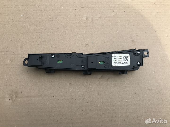 Блок кнопок центральной консоли BMW 5 F10 535iX