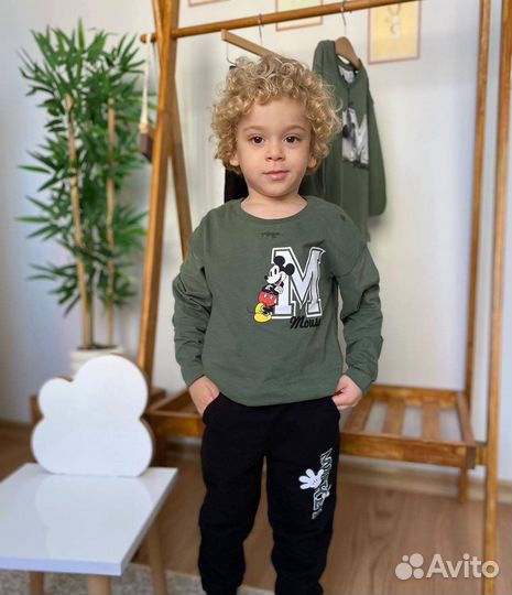 Костюм с брюками на мальчика zara