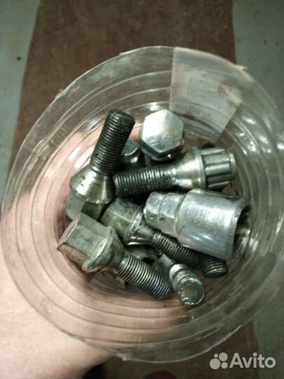 Колесные болты ваз