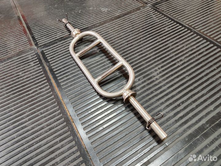 Гриф с параллельным хватом