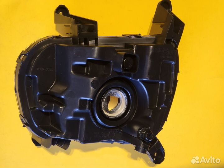 Противотуманная фара правая Rio III 2015-2017