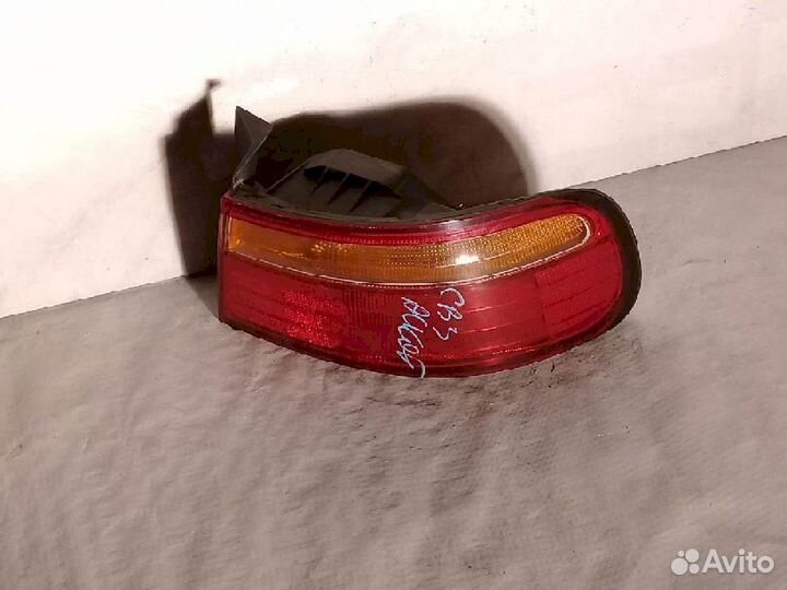 Фонарь (стоп сигнал) правый 043-1198 Honda Ascot I