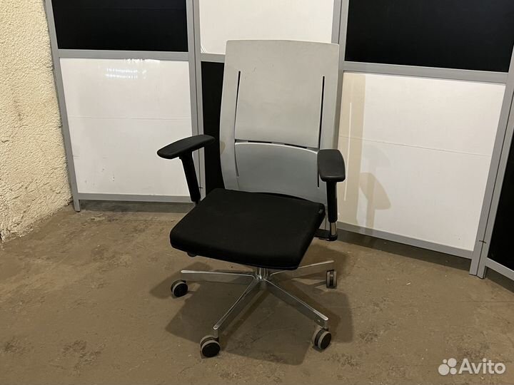 Компьютерное кресло fotsit Италия