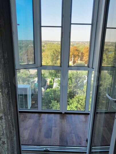 2-к. квартира, 50 м², 5/5 эт.