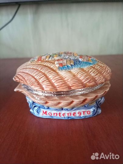 Шкатулка