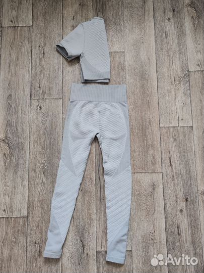 Костюм для фитнеса женский