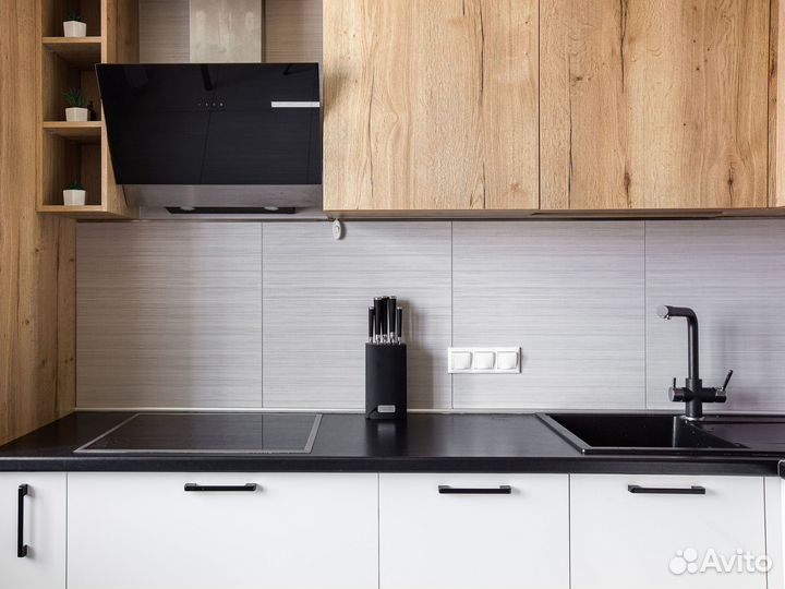 Кухня с доставкой под потолок Угловая