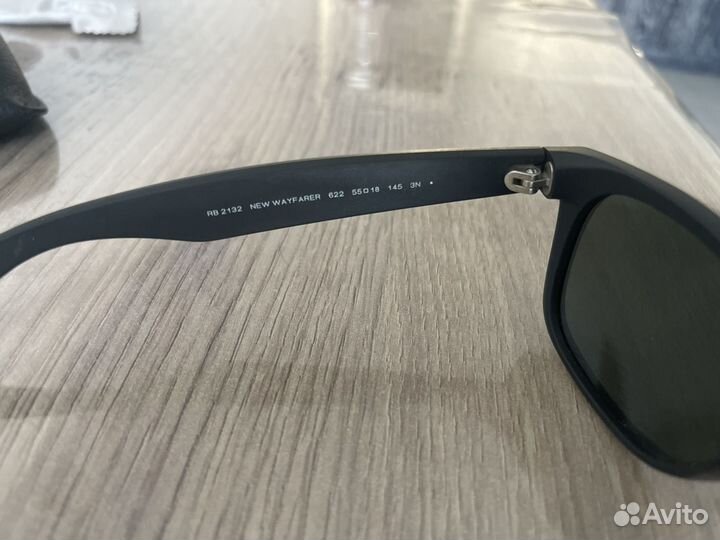 Очки Ray-Ban New Wayfarer RB 2132 622 55