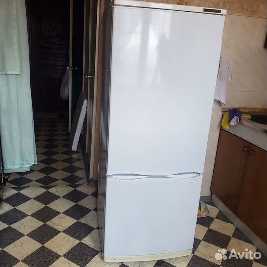 Холодильник Атлант хм-4009-022