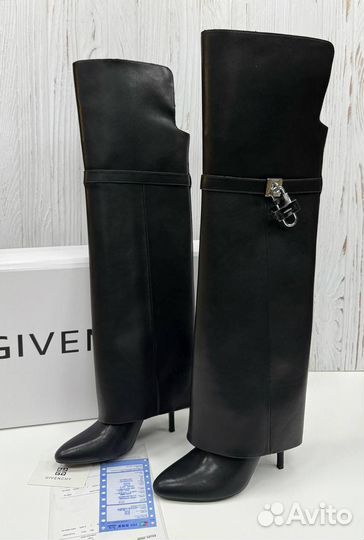 Сапоги-трубы Givenchy на шпильке 