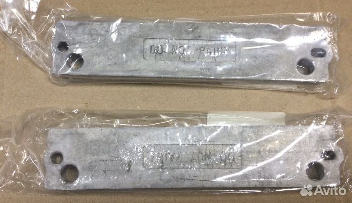 Анод магниевый оригинал Suzuki DF60-DF350