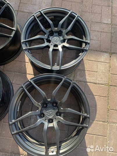 Кованные диски r18