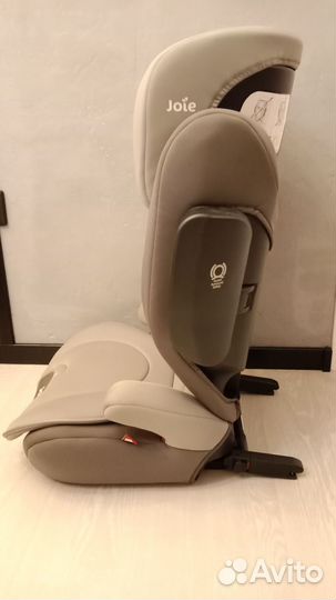 Автокресло Joie Traver Isofix