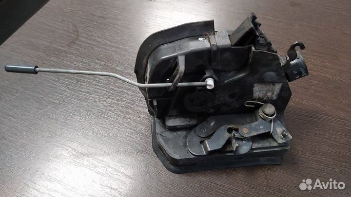 Замок двери задний правый Bmw X5 E53