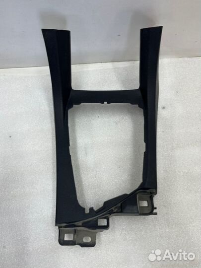 Накладка консоли Toyota Corolla E180/E181