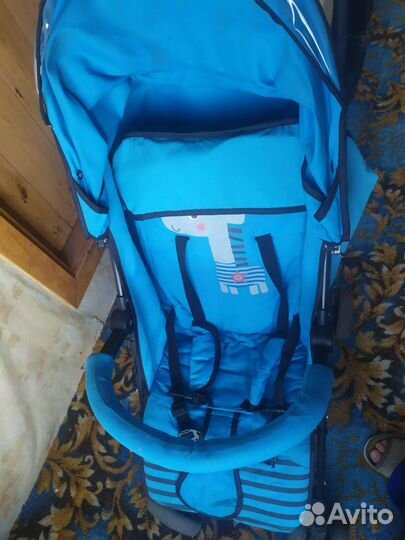 Прогулочная коляска трость