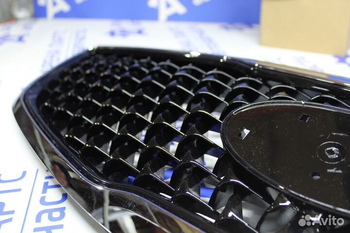 Решетка радиатора Киа Спортейдж 3 Рестайлинг