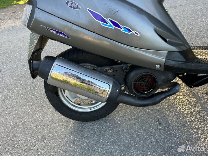 Yamaha Jog artistic