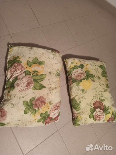 Продам подушки перо, синтетика (без запаха,чистые)