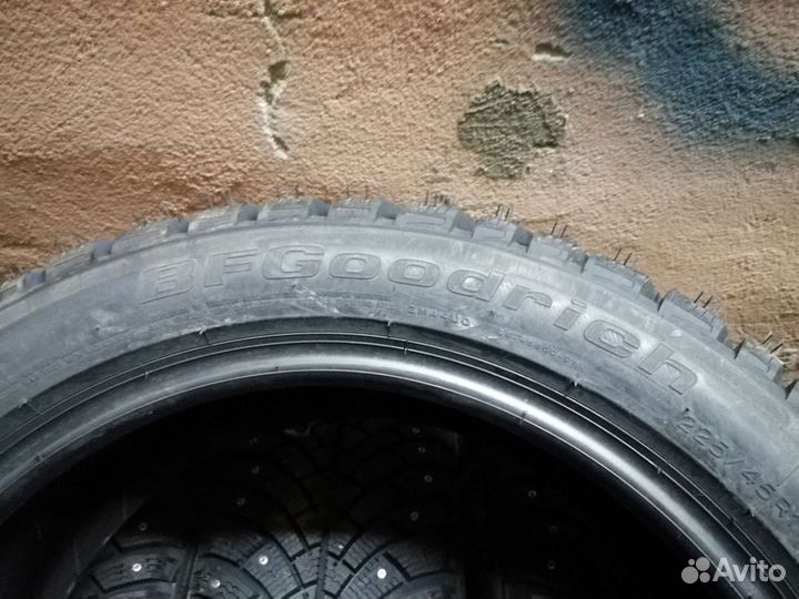 Bfgoodrich G-Force Stud 225/45 R17 94Q