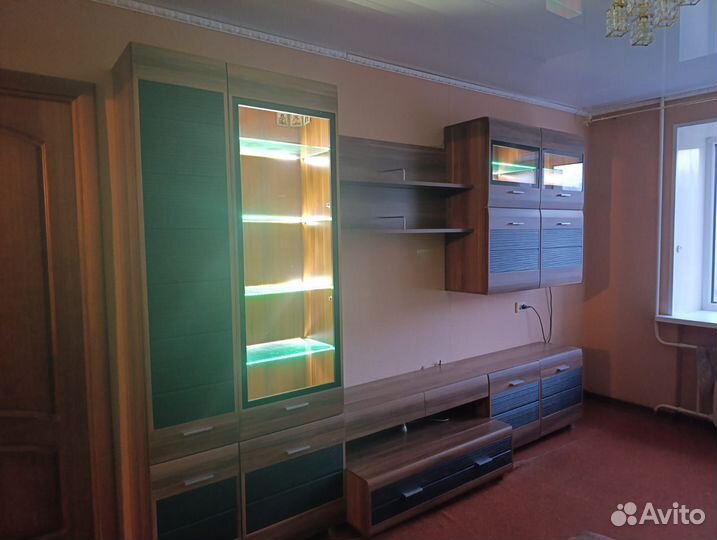 Стенка в гостиную