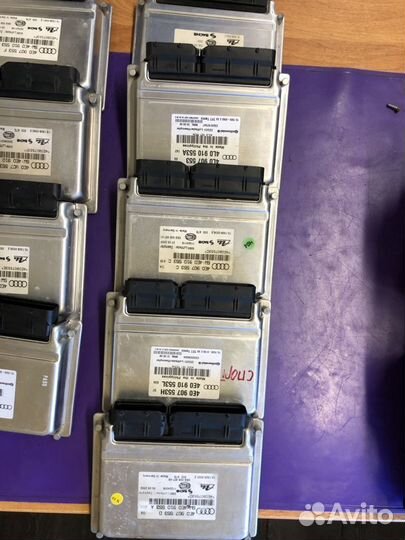 Блок управления пневмой Audi A8 Q7 VW Touareg