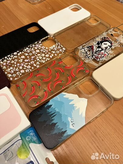 Чехлы на телефон iPhone XR, XS, 13 mini, 7