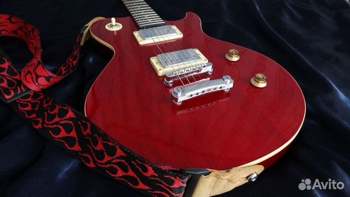 Электрогитара Greg Bennett AV-1/WR