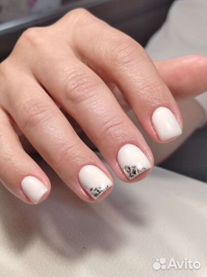 Маникюр педикюр