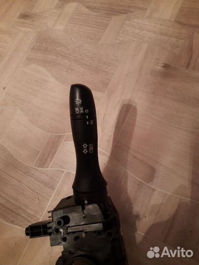 Подрулевой переключатель Ниссан Кашкай j11