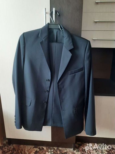 Школьный костюм из Турции,новый