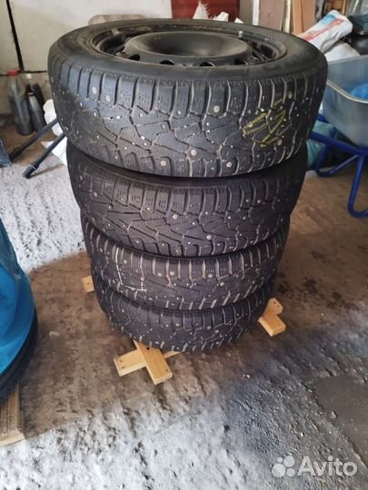 Pirelli P Zero II SUV 185/60 R15