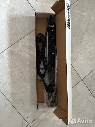 Блок розеток в стойку