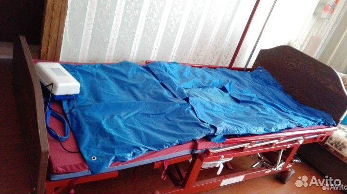 Медицинская функциональная кровать