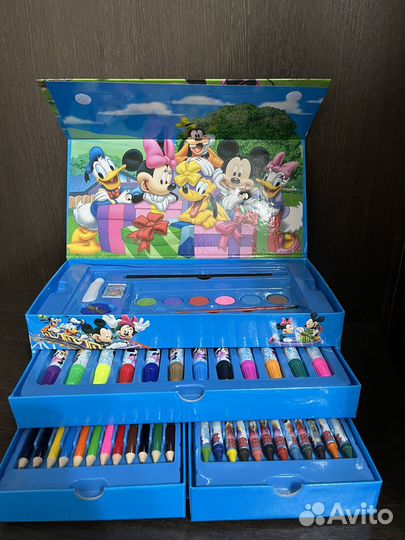 Набор карандашей