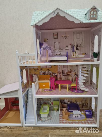 Детский кукольный домик