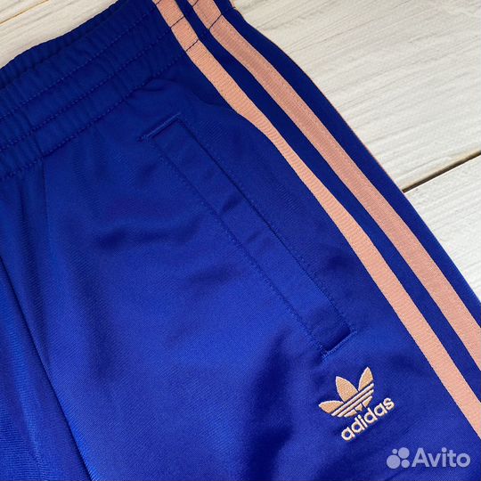 Спортивные штаны на девочку 140