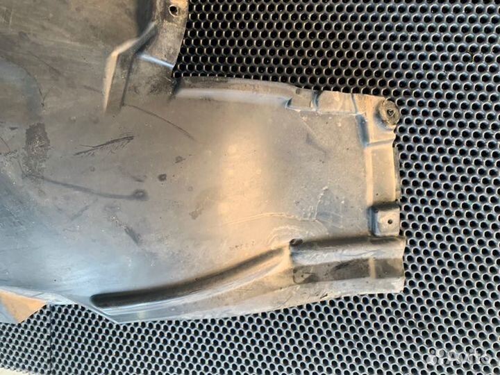 Подкрылок лев. перед. BMW 7-series, 5-series