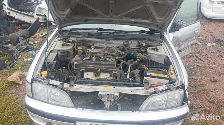 Nissan двигатель QG18de